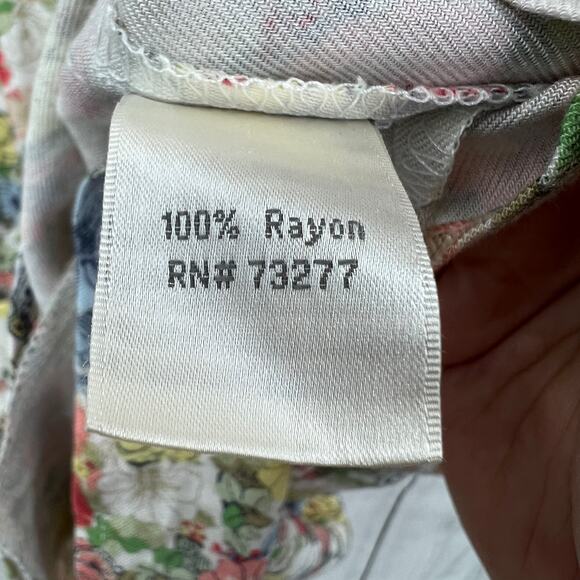 NEW LC Lauren Conrad SMALL Cream Floral Romper Sleeveless Button Up Front - Picture 10 of 13